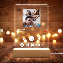 将图片加载到图库查看器，Spotify Code Color Light(木质底座)
