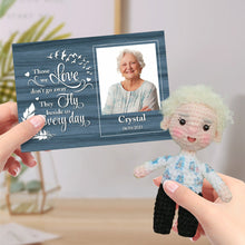 将图片加载到图库查看器，Personalized Crochet Doll Gifts Handmade Mini Look alike Dolls with Custom Memorial Card for Kids and Adults
